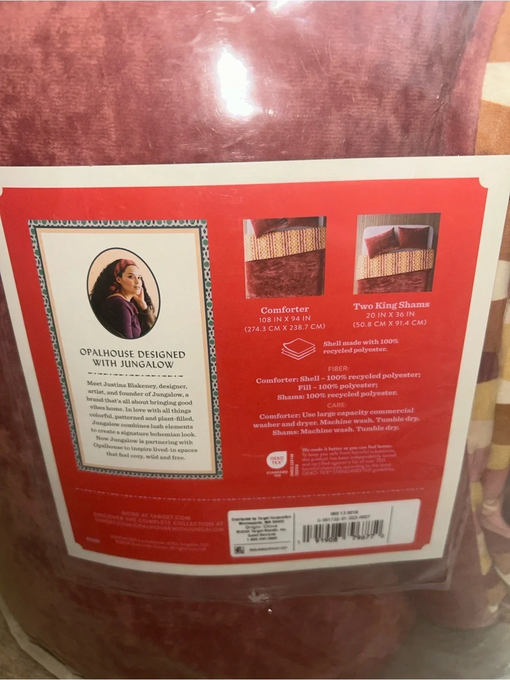 Opalhouse Jungalow King  Plush Velvet Comforter in Berry